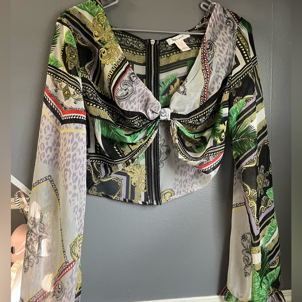 Flowy Patterned Cropped Top
